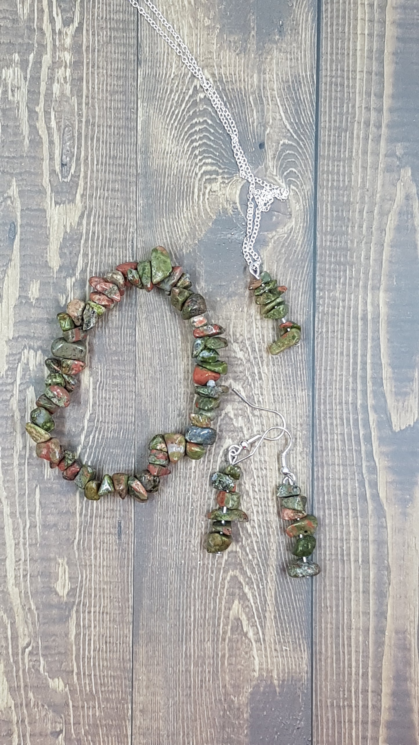 Explore Balance and Harmony with the Unakite Gemstone Jewellery Gift Box