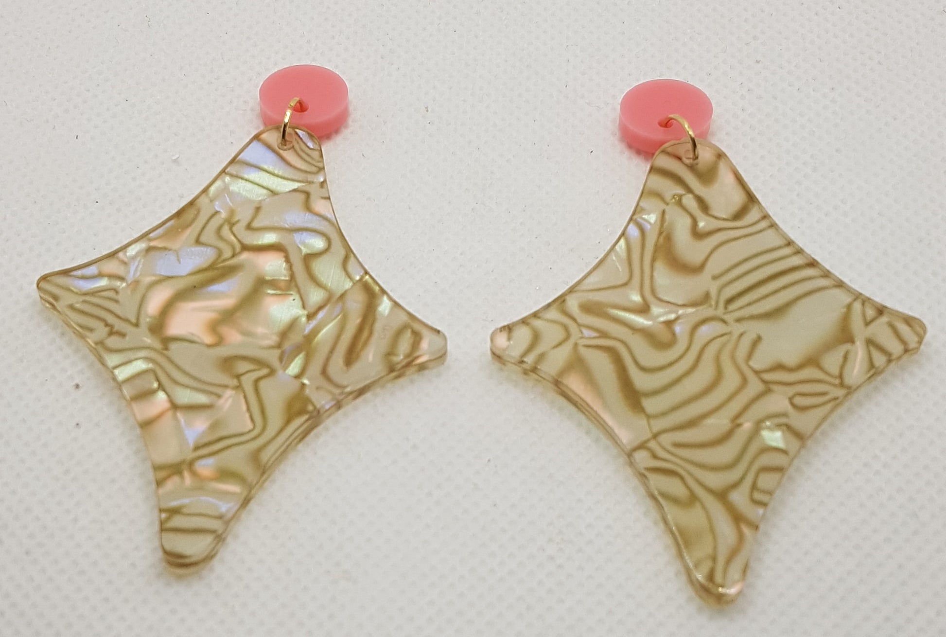 Large Acrylic Laser Cut Organic Diamond Earrings  in Sand Organic Swirls with Musk Pink Round Topper and Surgical Stainless Steel Stud 2