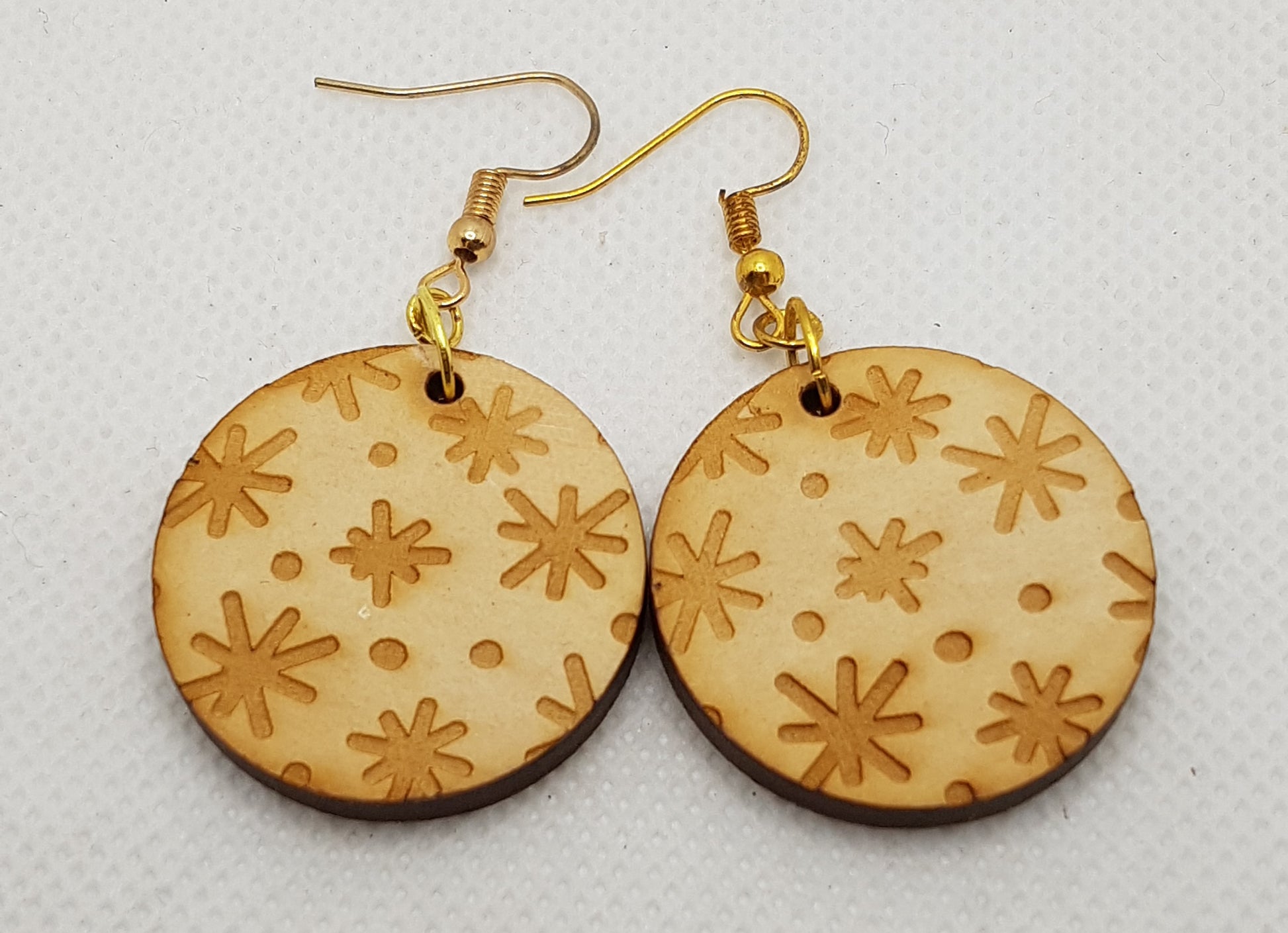 Timber Laser Cut Circular Etched Earrings in a Natural Finish with Gold Plated Shepherds Hooks 2